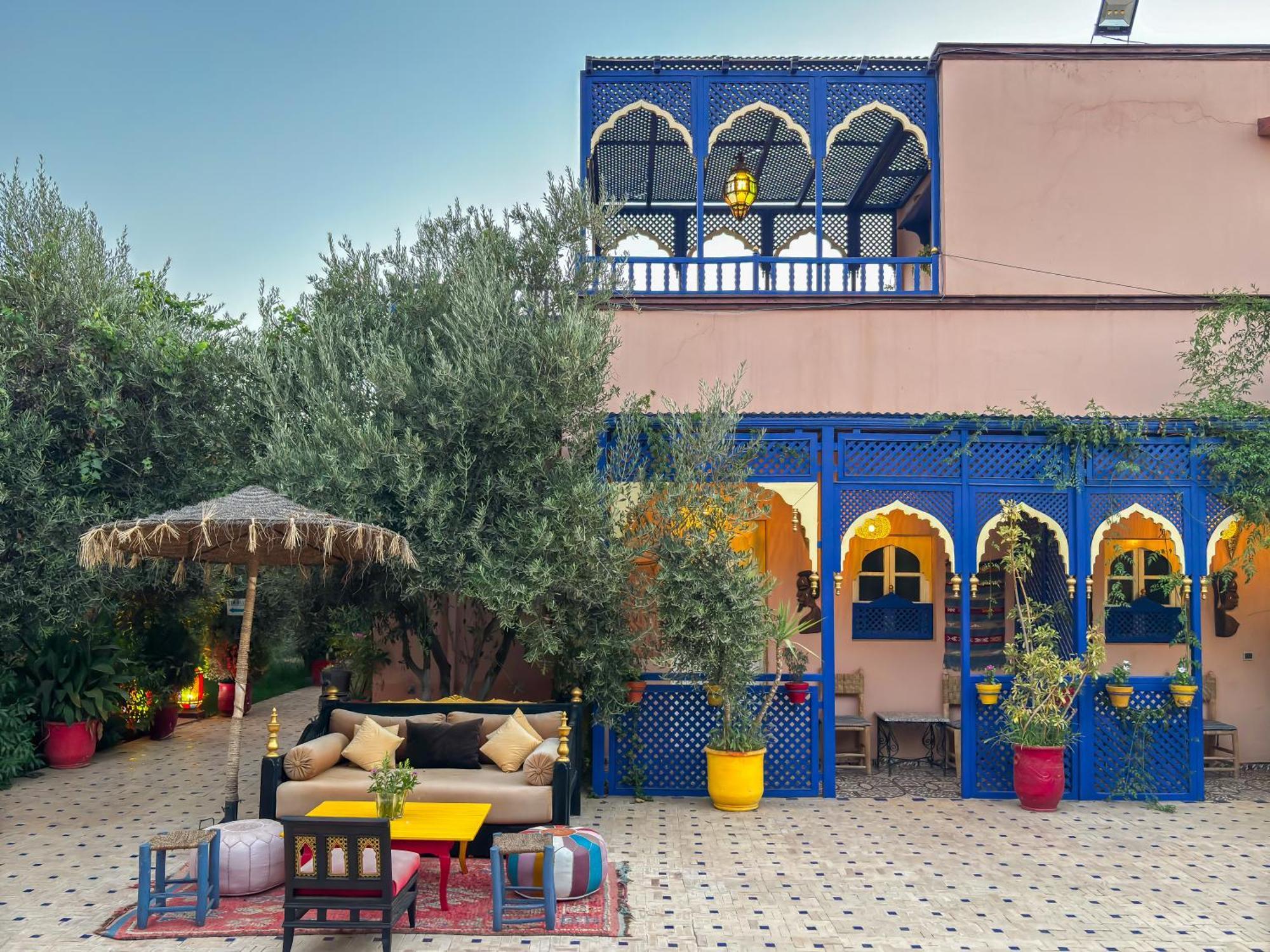 Bed and Breakfast Le Bleu House Sidi Abdallah Ghiat Екстер'єр фото